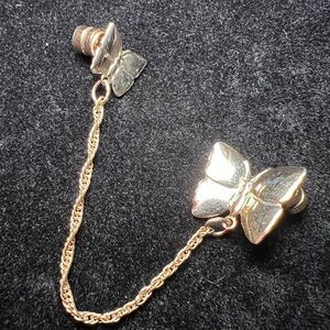 Vintage Sarah Coventry Gold Tone Chain Butterfly Signed Brooch